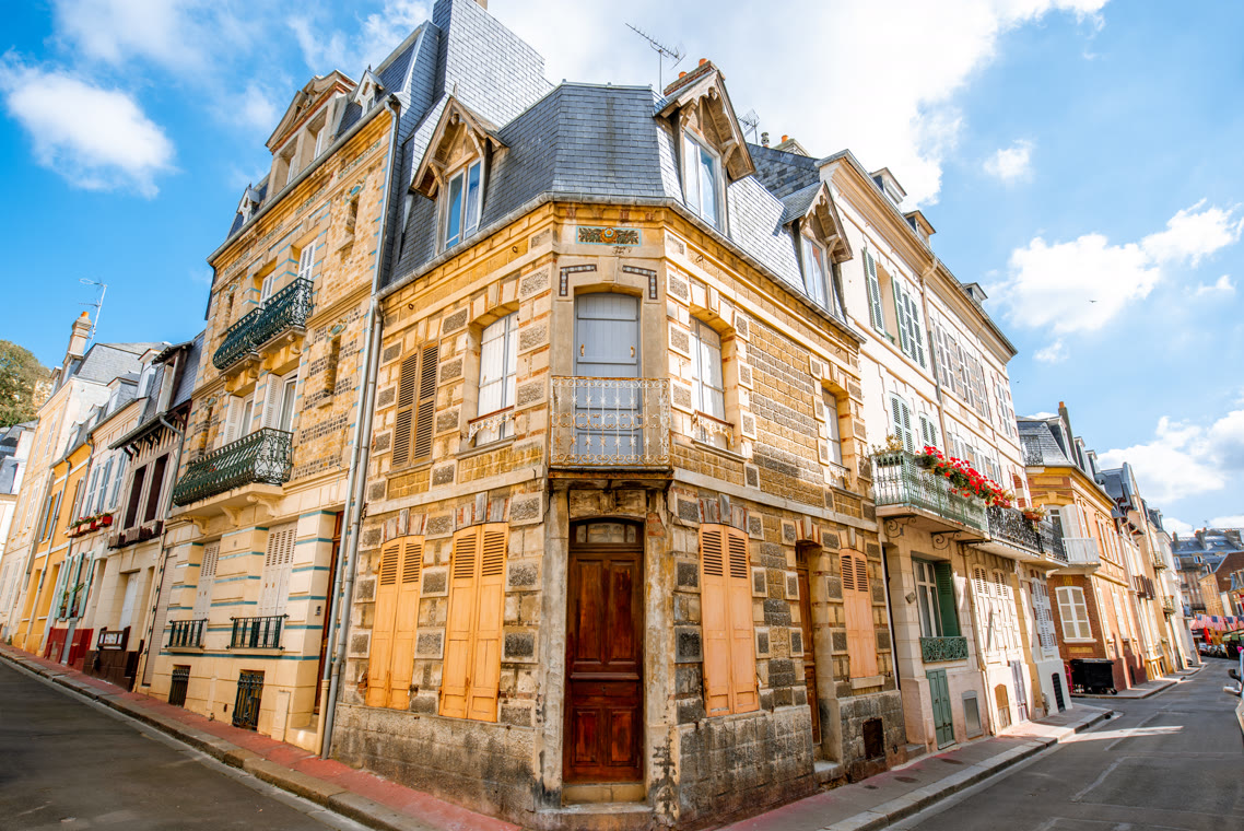 .maison Domain Registrieren