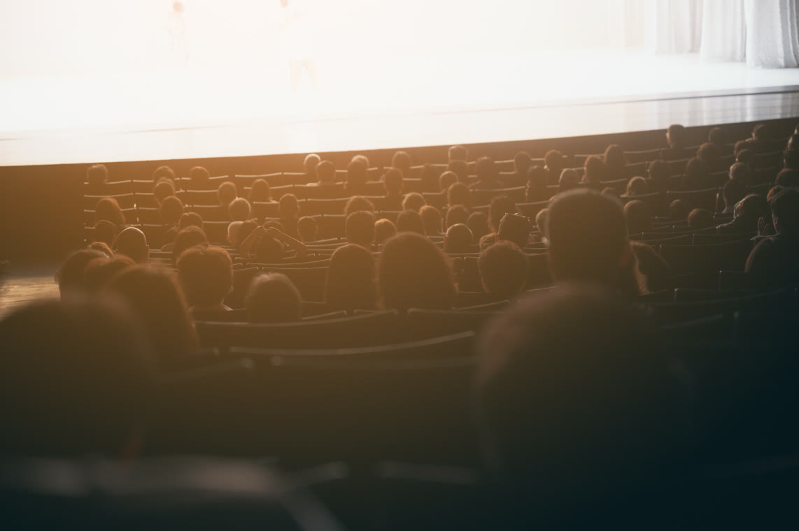 .theatre Domain Registrieren